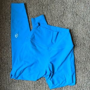 Ptula leggings, size small